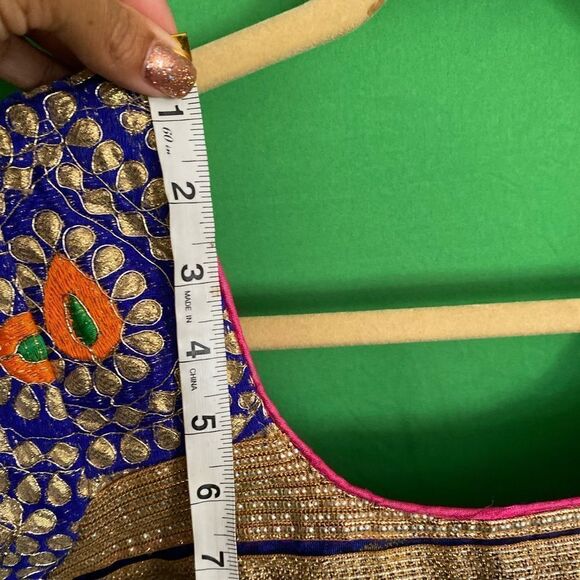 HANDMADE Authentic Embroidered U Neck Blue & Gold Saree Choli Bollywood Small - Picture 12 of 16